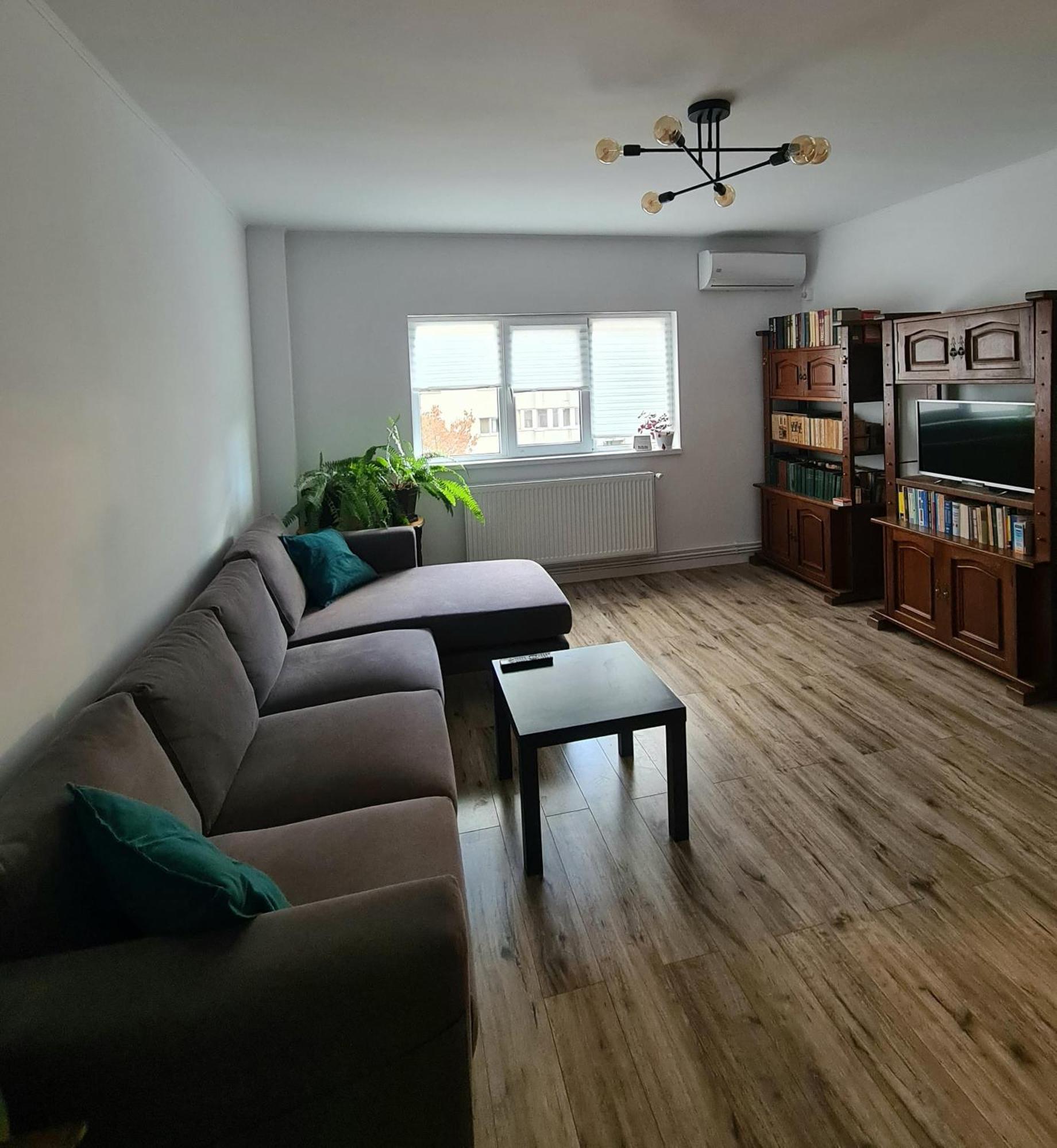 Apartment In Dristor Area Bucharest Exterior photo